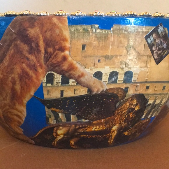 Hand Crafted Vintage Bowl Colorful Cats Designer Fashion Rome Decoupage Art - Picture 4 of 11